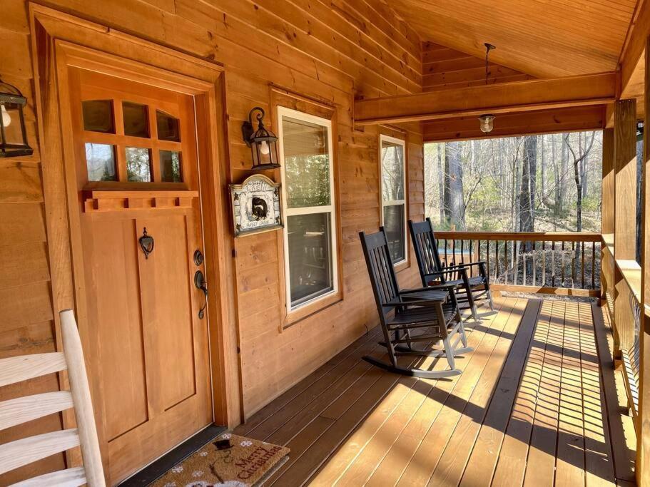 2 Bed Cabin Hot Tub Close To Helen #16 外观 照片